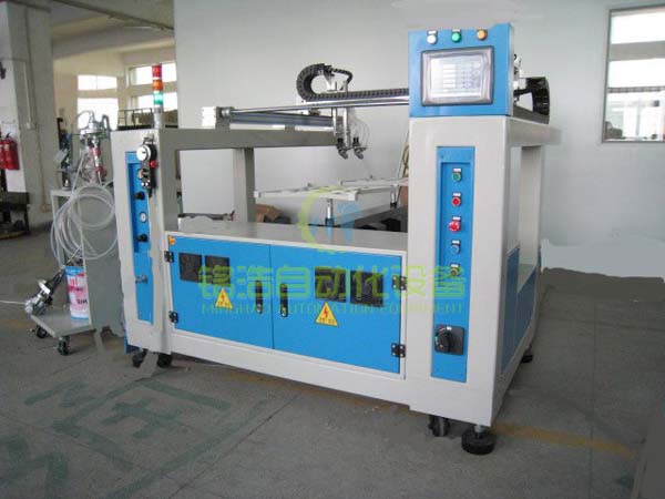 两轴自动喷漆台