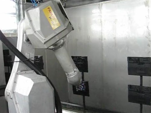 机械手喷涂输送线