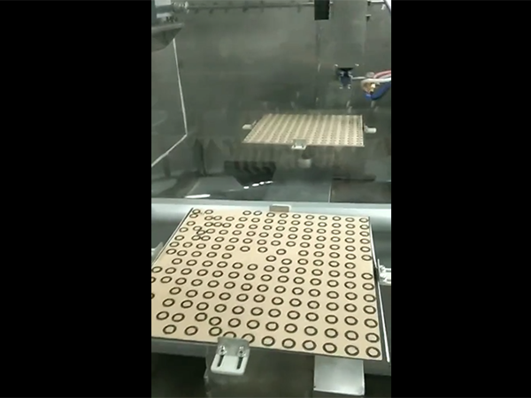 磁环五轴两盘喷涂机