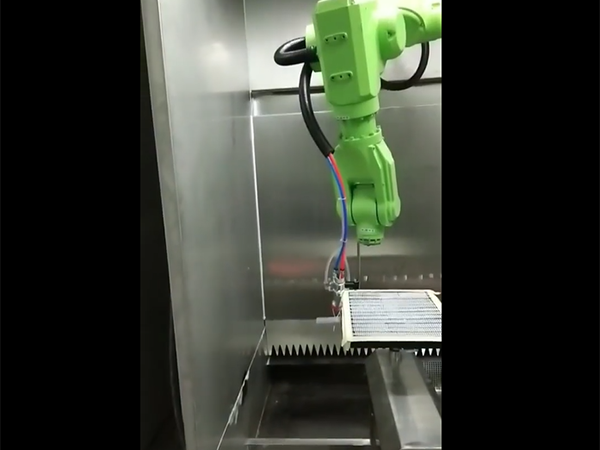指示牌喷涂机器人
